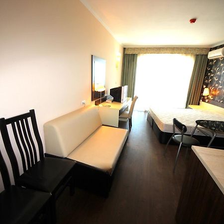 Menada Apartments In Grand Hotel سفيتي فلاس الغرفة الصورة