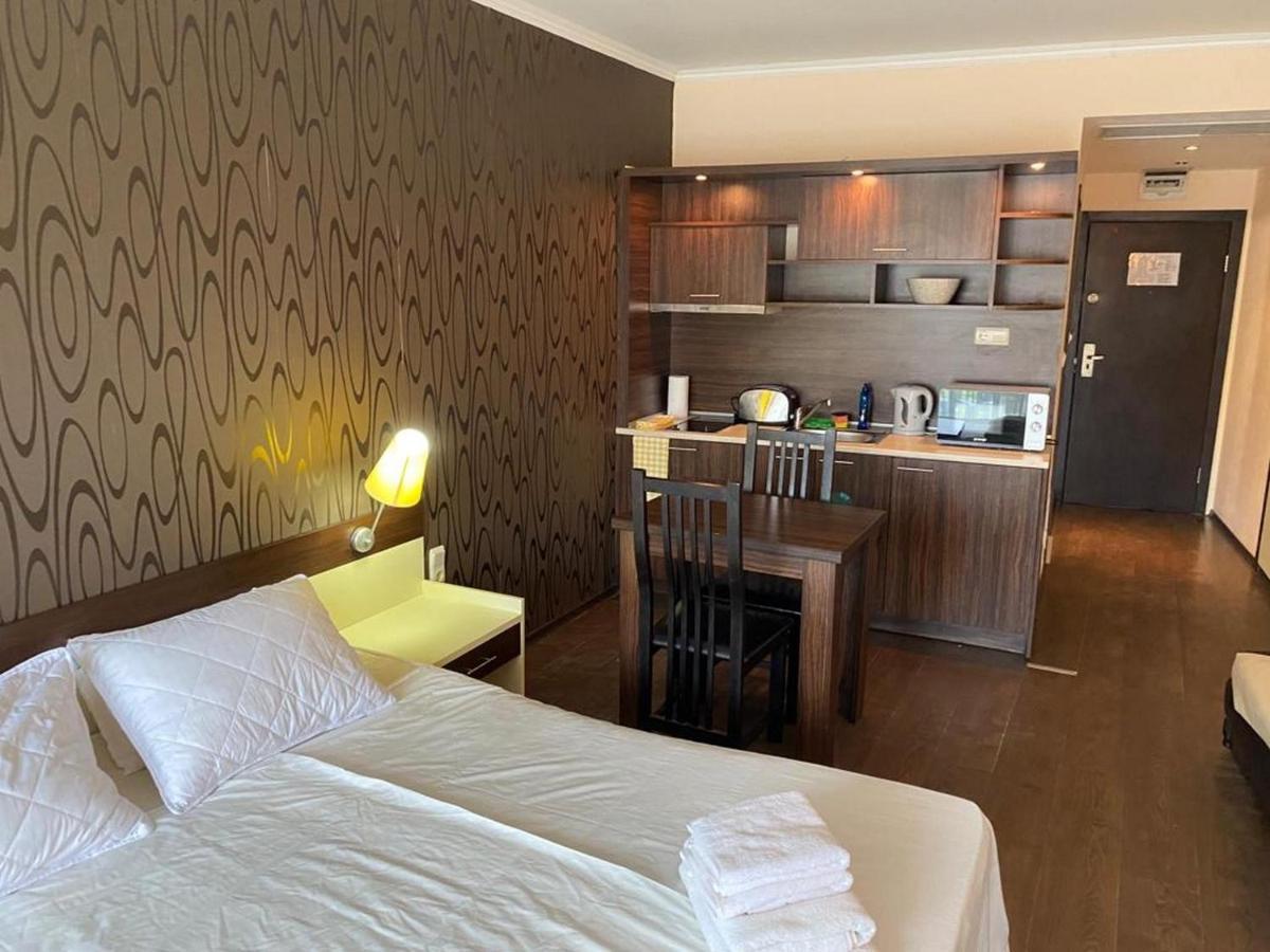Menada Apartments In Grand Hotel سفيتي فلاس المظهر الخارجي الصورة